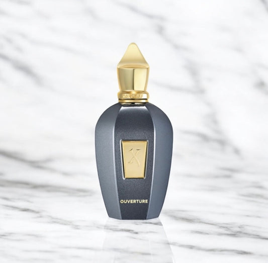 Xerjoff Ouverture, parfum de niche unisexe floral et boisé, disponible en parfumerie Casablanca.