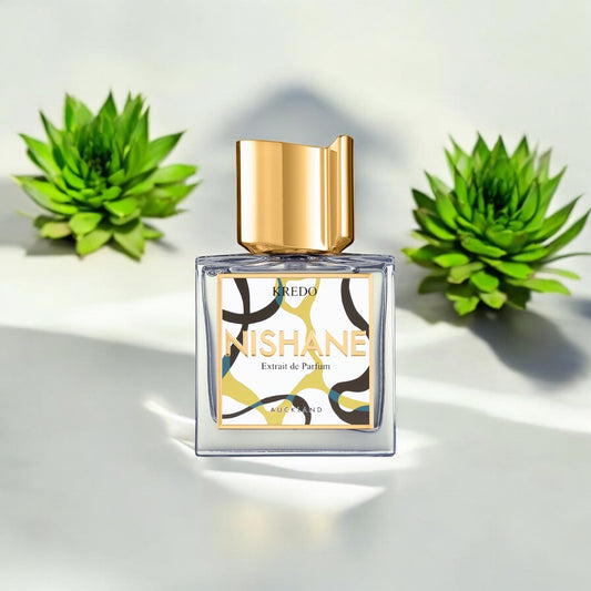 Kredo de Nishane, parfum de niche unisexe aux épices, oud et daim, disponible en parfumerie Casablanca.